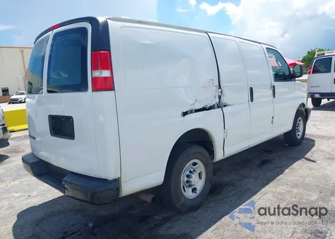 2018 Chevrolet Express 2500 Work Van из США, поврежденный, VIN 1GCWGAFP6J1304221